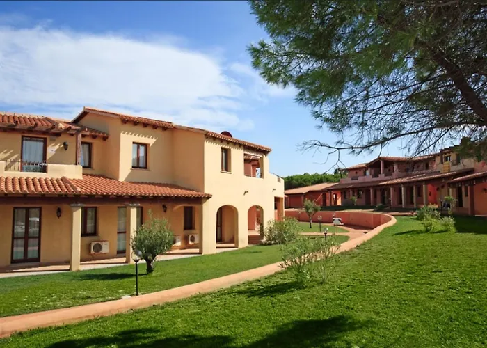 Gallura Style Res Baia Del Mirti M3 Sleeps3 Apartment *