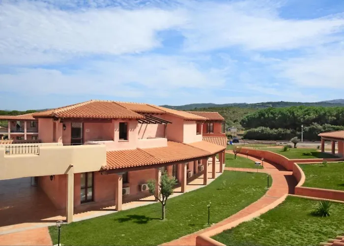 Gallura Style Res Baia Del Mirti M3 Sleeps3 Vignola Mare