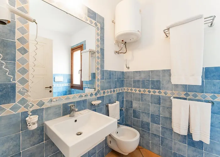 Apartment Gallura Style Res Baia Del Mirti M3 Sleeps3 Vignola Mare