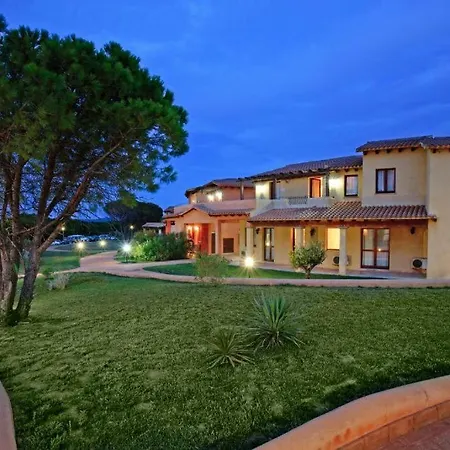 Gallura Style Res Baia Del Mirti M3 Sleeps3 * Vignola Mare