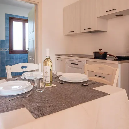 Gallura Style Res Baia Del Mirti M3 Sleeps3 Apartment Vignola Mare