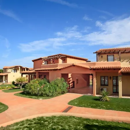 Apartamento Gallura Style Res Baia Del Mirti M3 Sleeps3 Vignola Mare