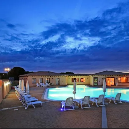 Gallura Style Res Baia Del Mirti M3 Sleeps3 * Vignola Mare