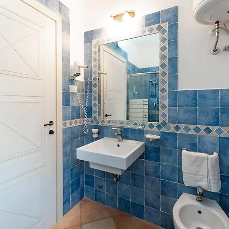Apartamento Gallura Style Res Baia Del Mirti M3 Sleeps3 *